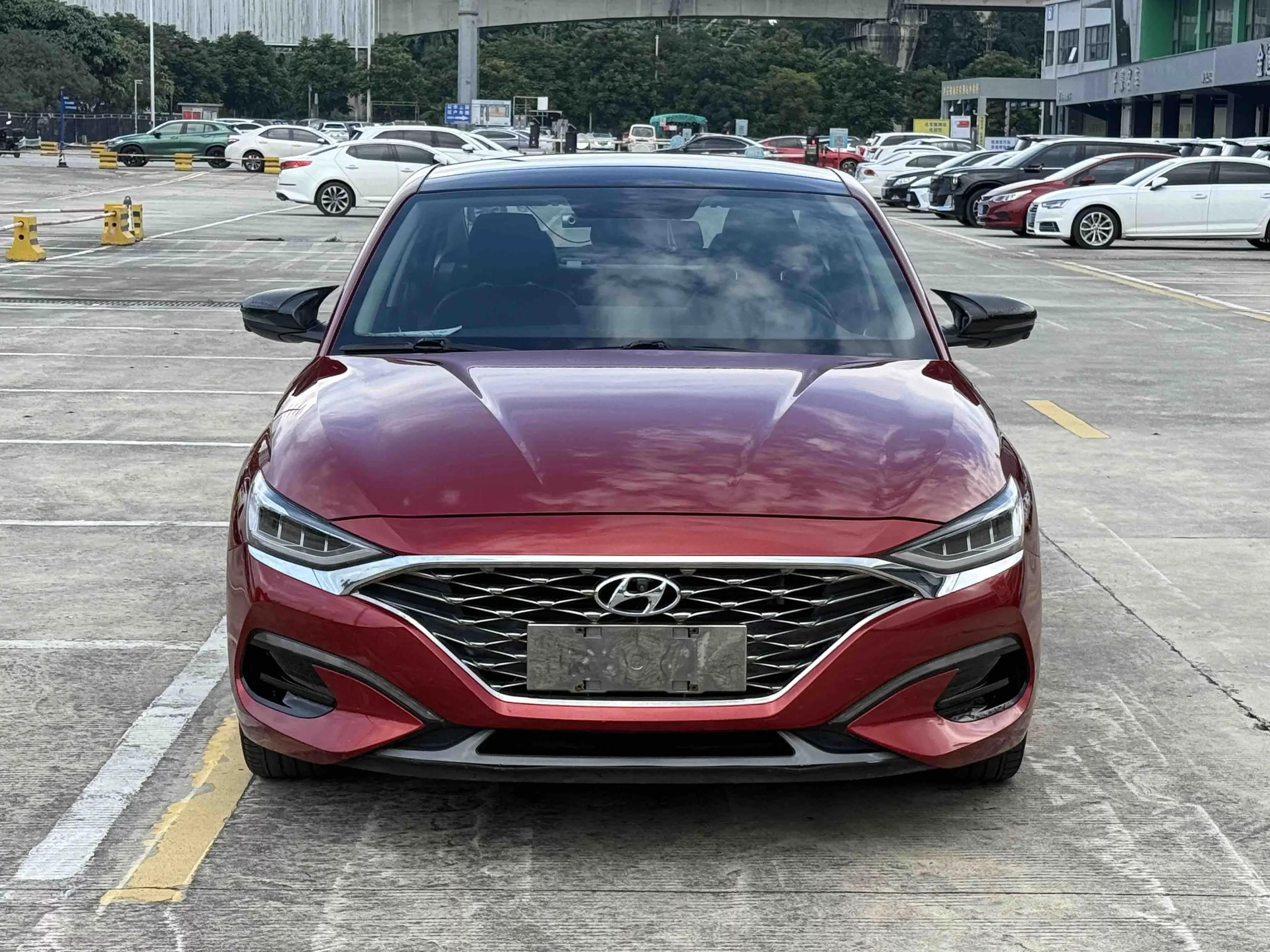 Hyundai Lafesta