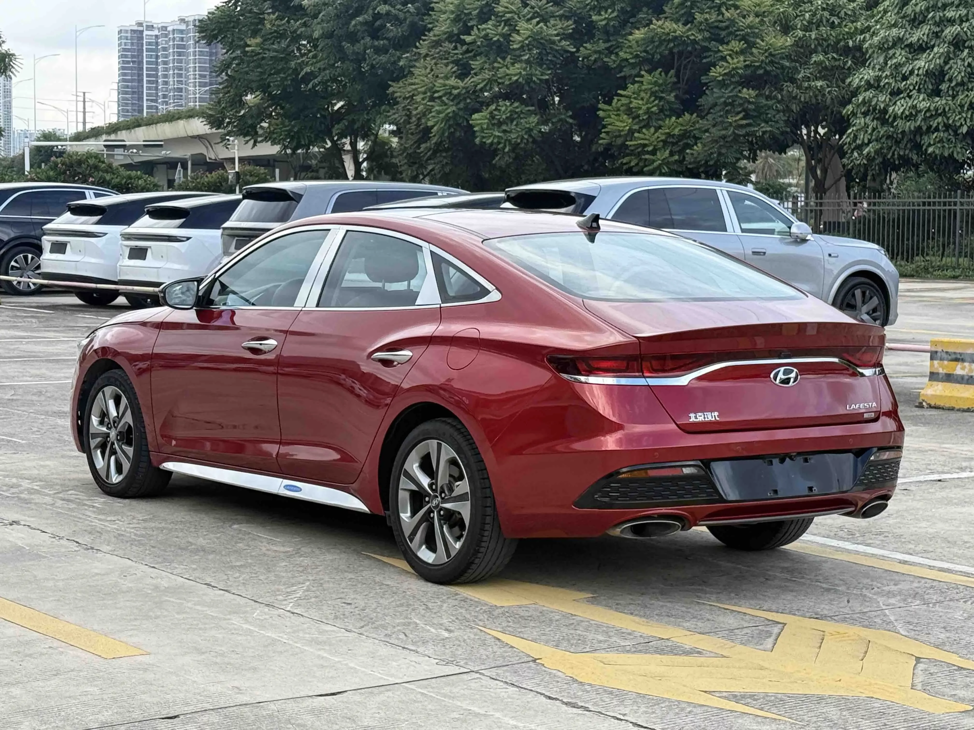 Hyundai Lafesta