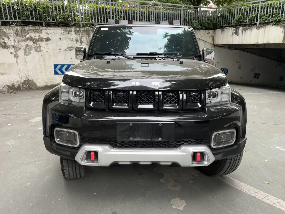 BAIC Beijing Off-road BJ40  из Китая