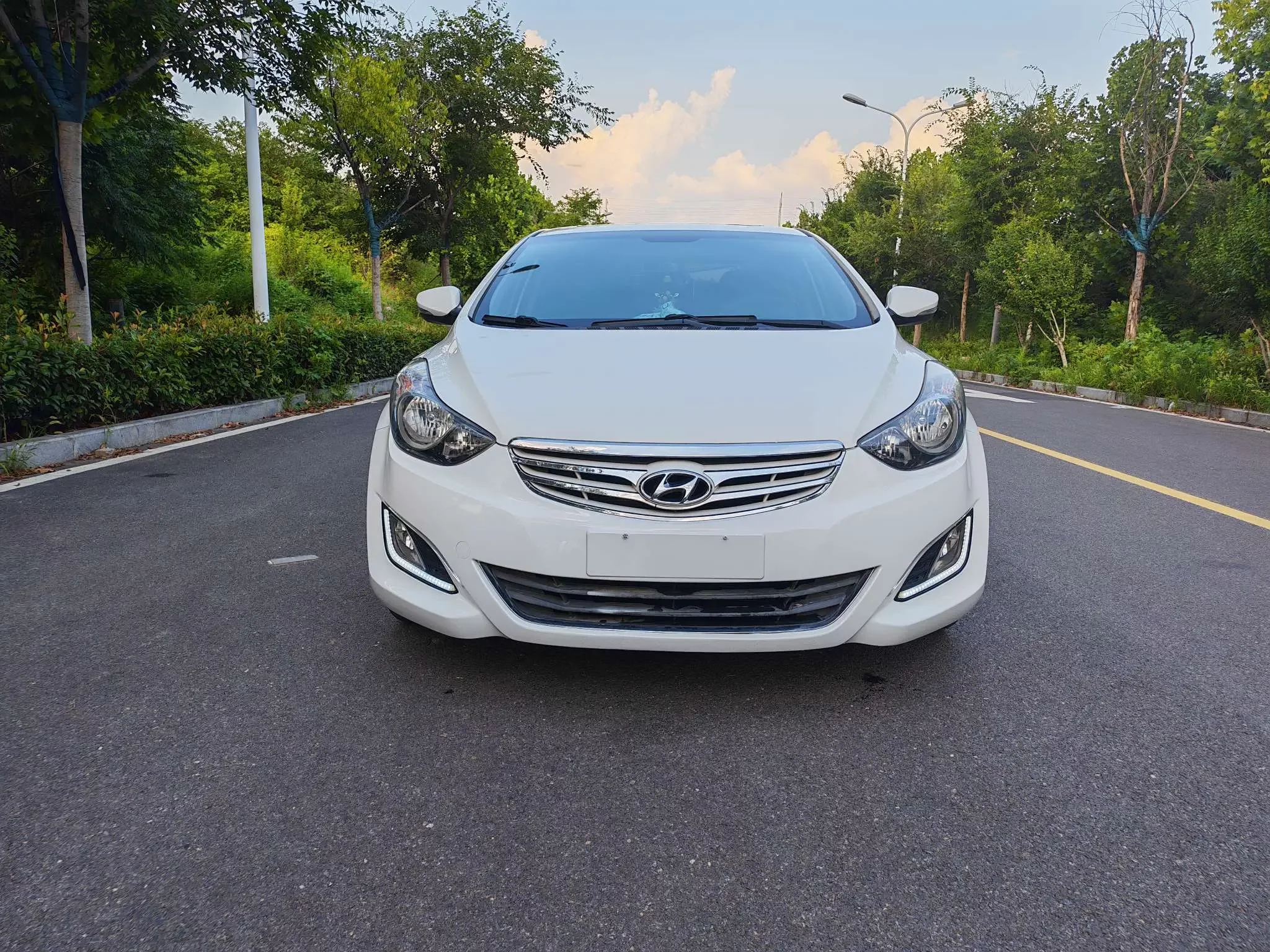 Hyundai Elantra  из Китая