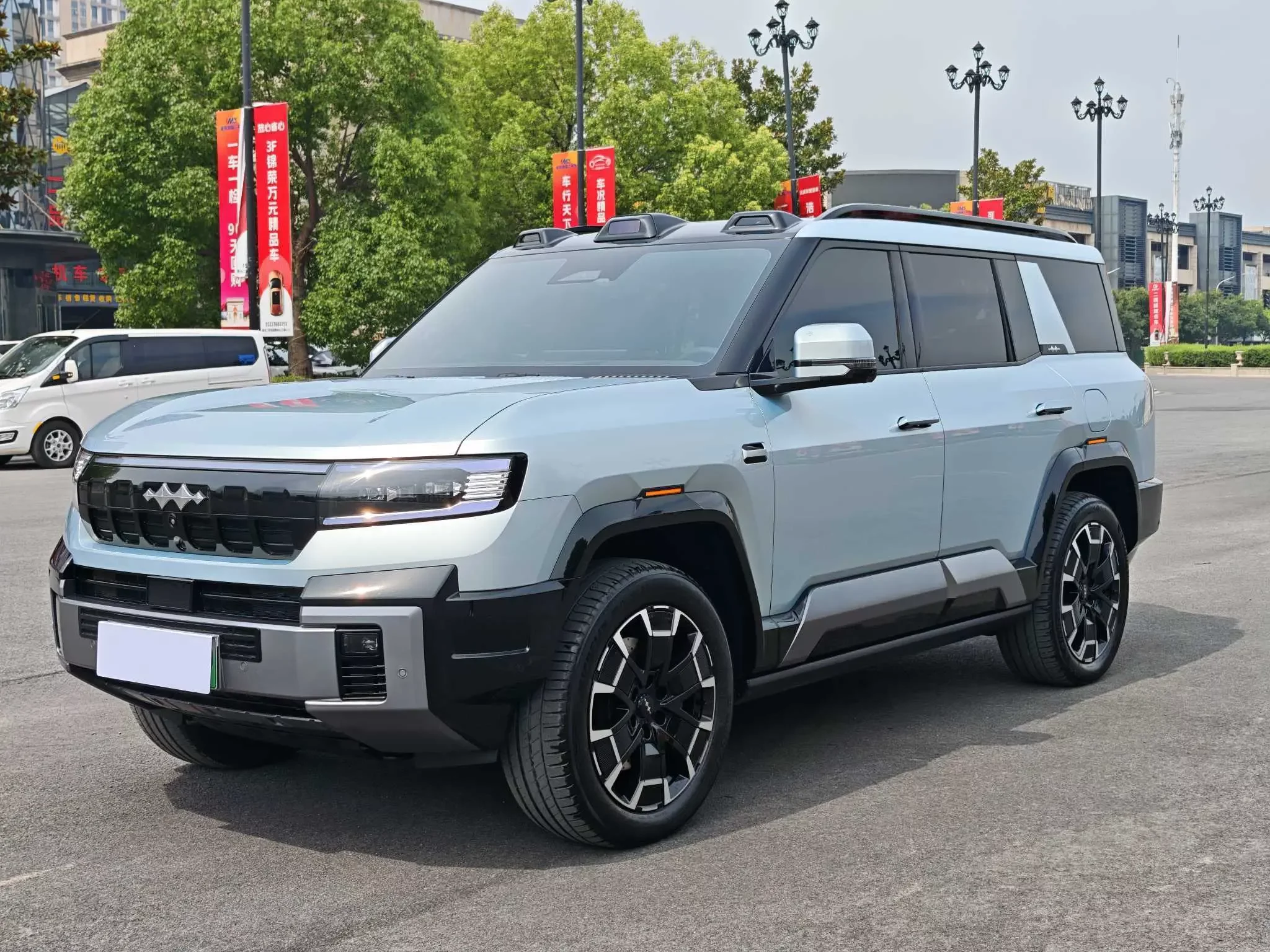 BYD Leopard Leopard 8  из Китая