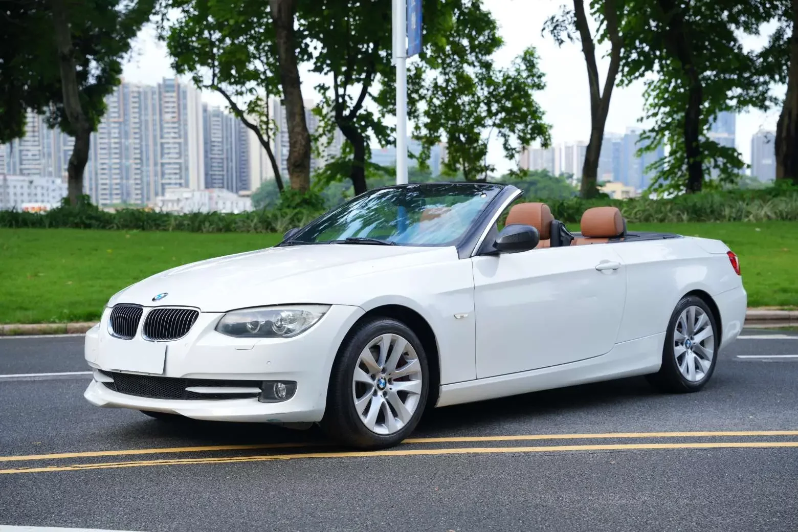 BMW 3 Series  из Китая
