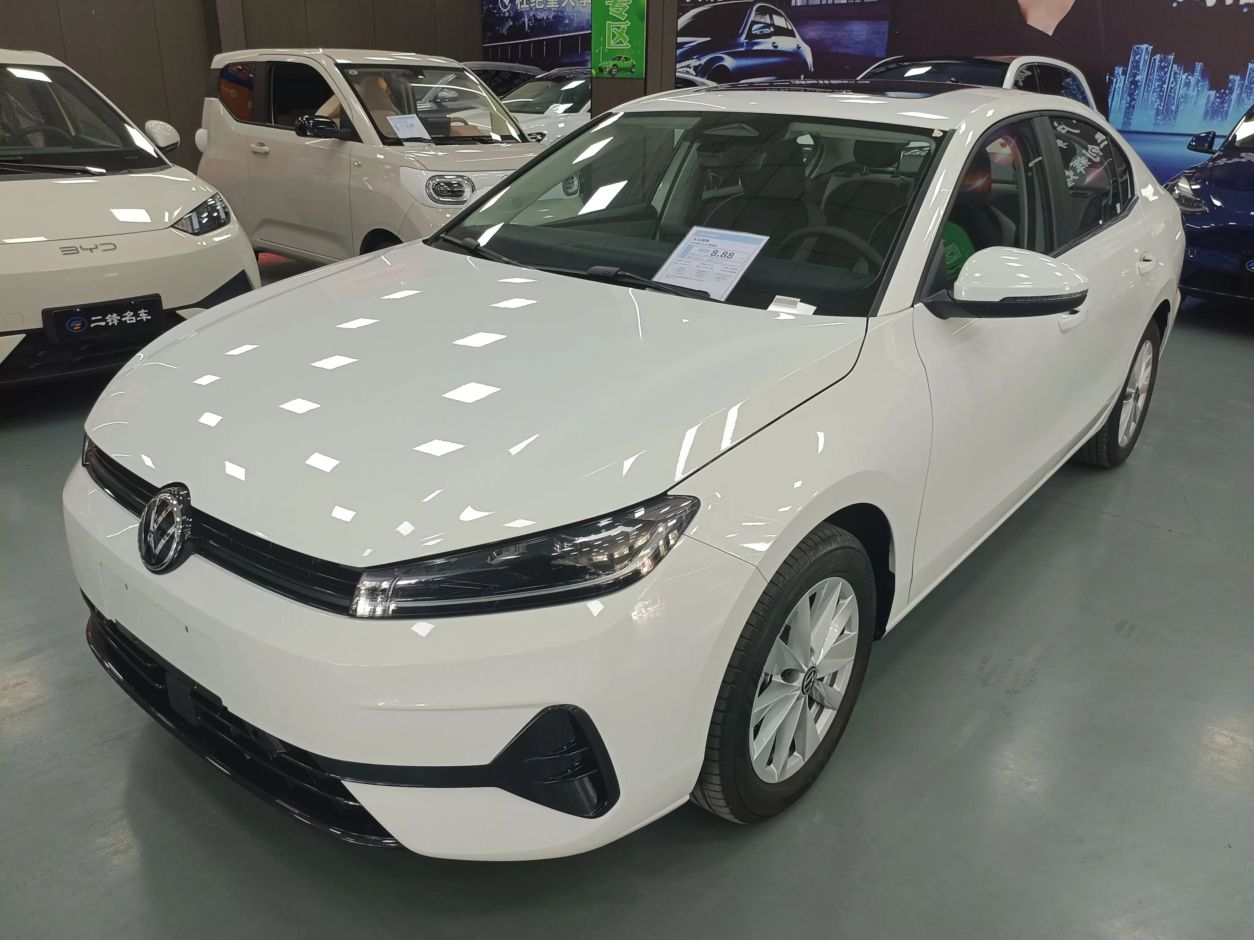 Volkswagen Sagitar