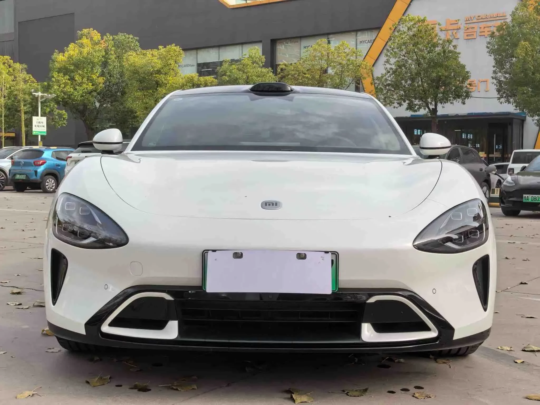 Xiaomi car Xiaomi SU7  из Китая