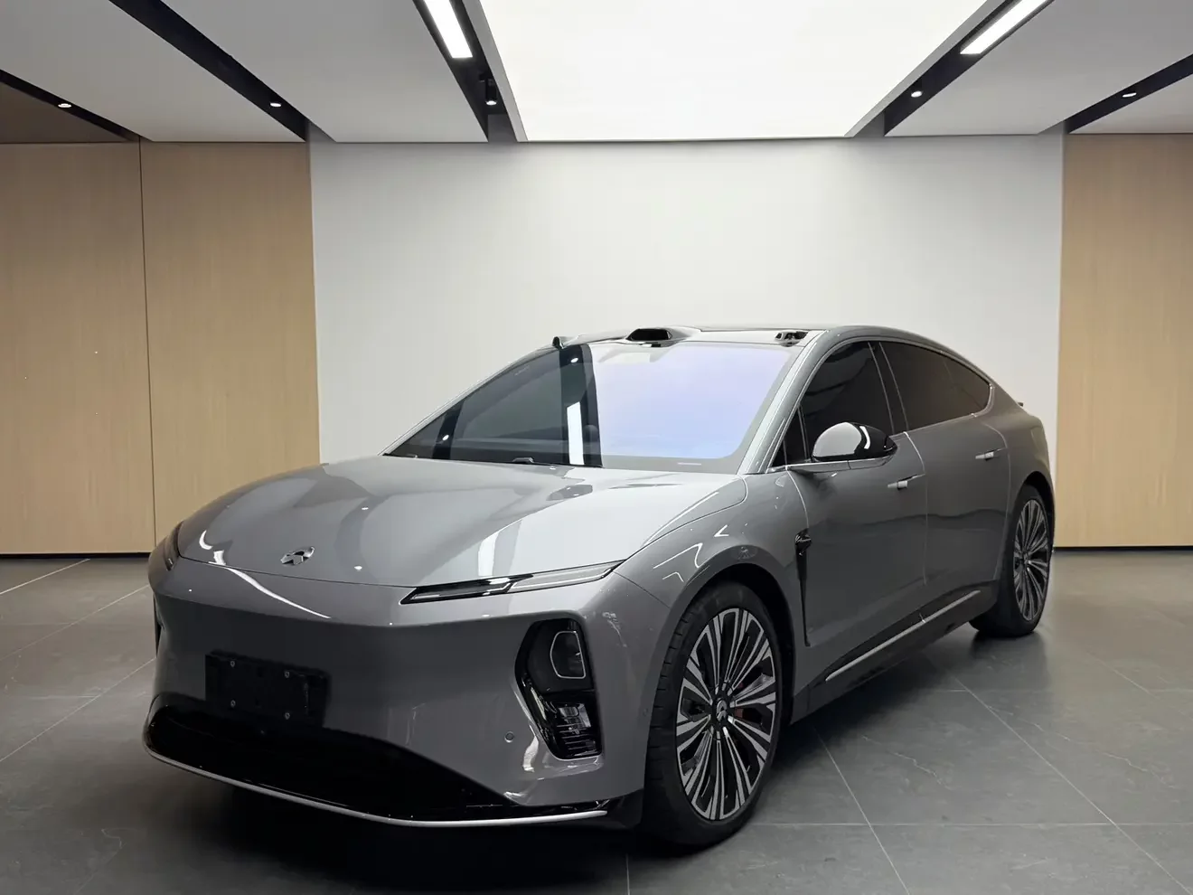 NIO ET9  из Китая