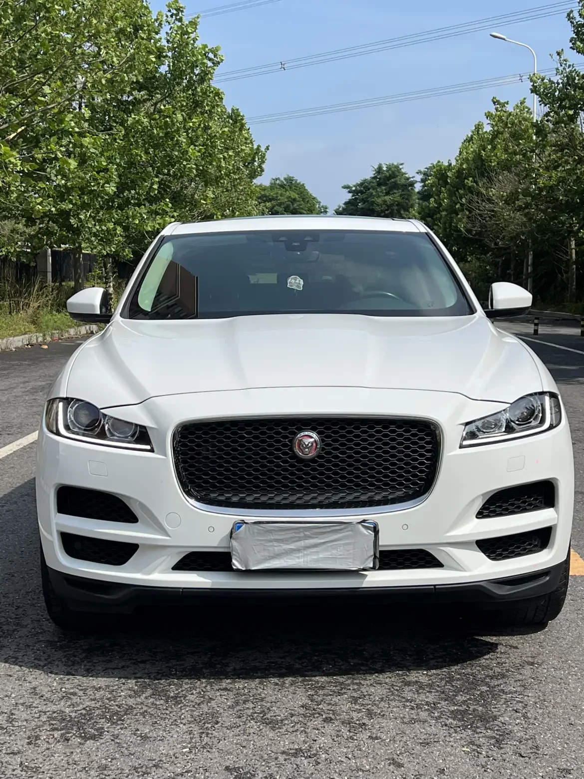 Jaguar F-PACE  из Китая