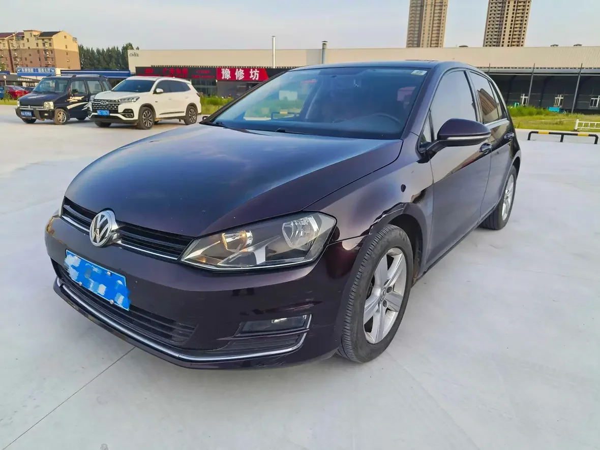 Volkswagen golf  из Китая