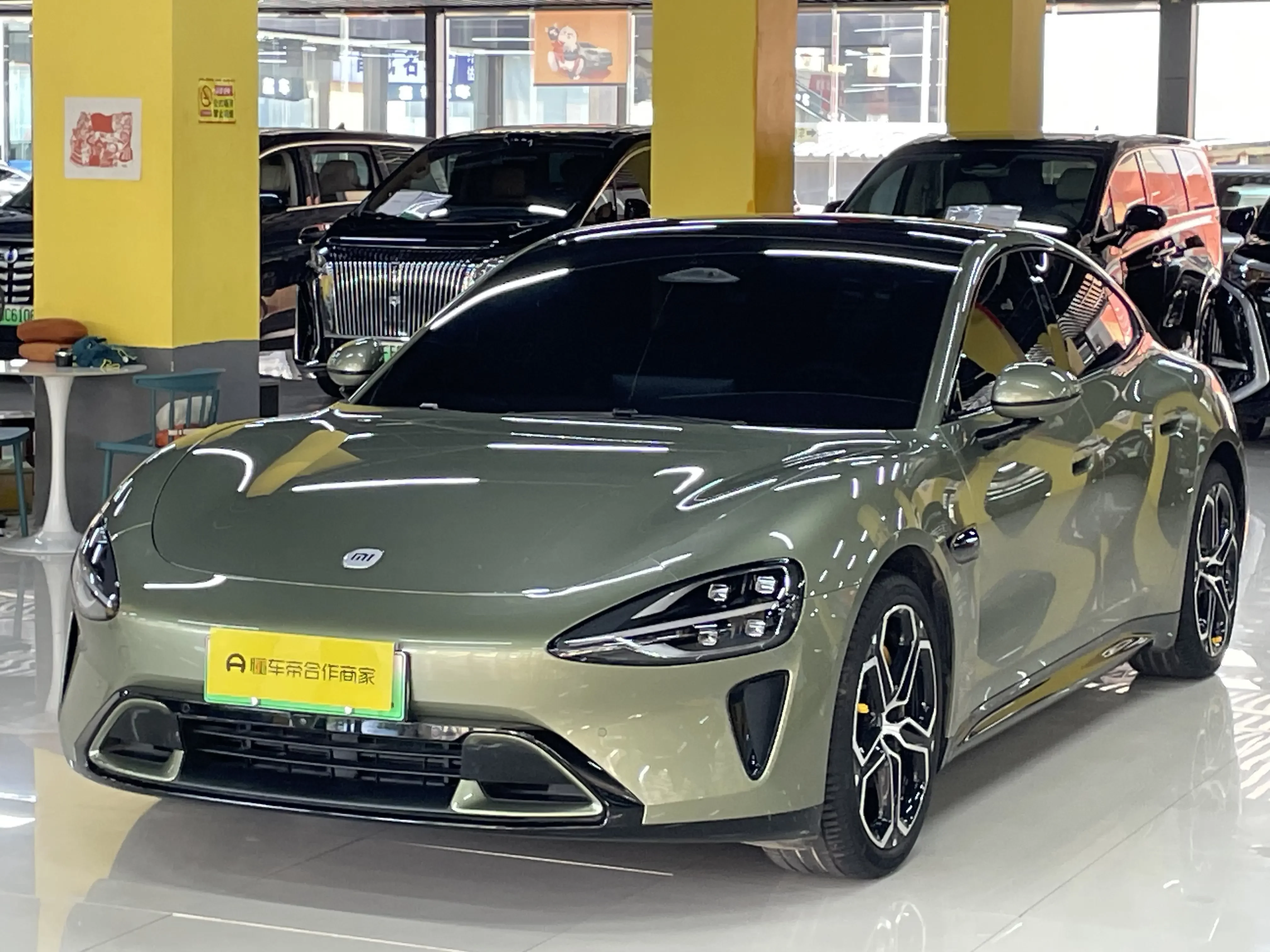 Xiaomi car Xiaomi SU7  из Китая