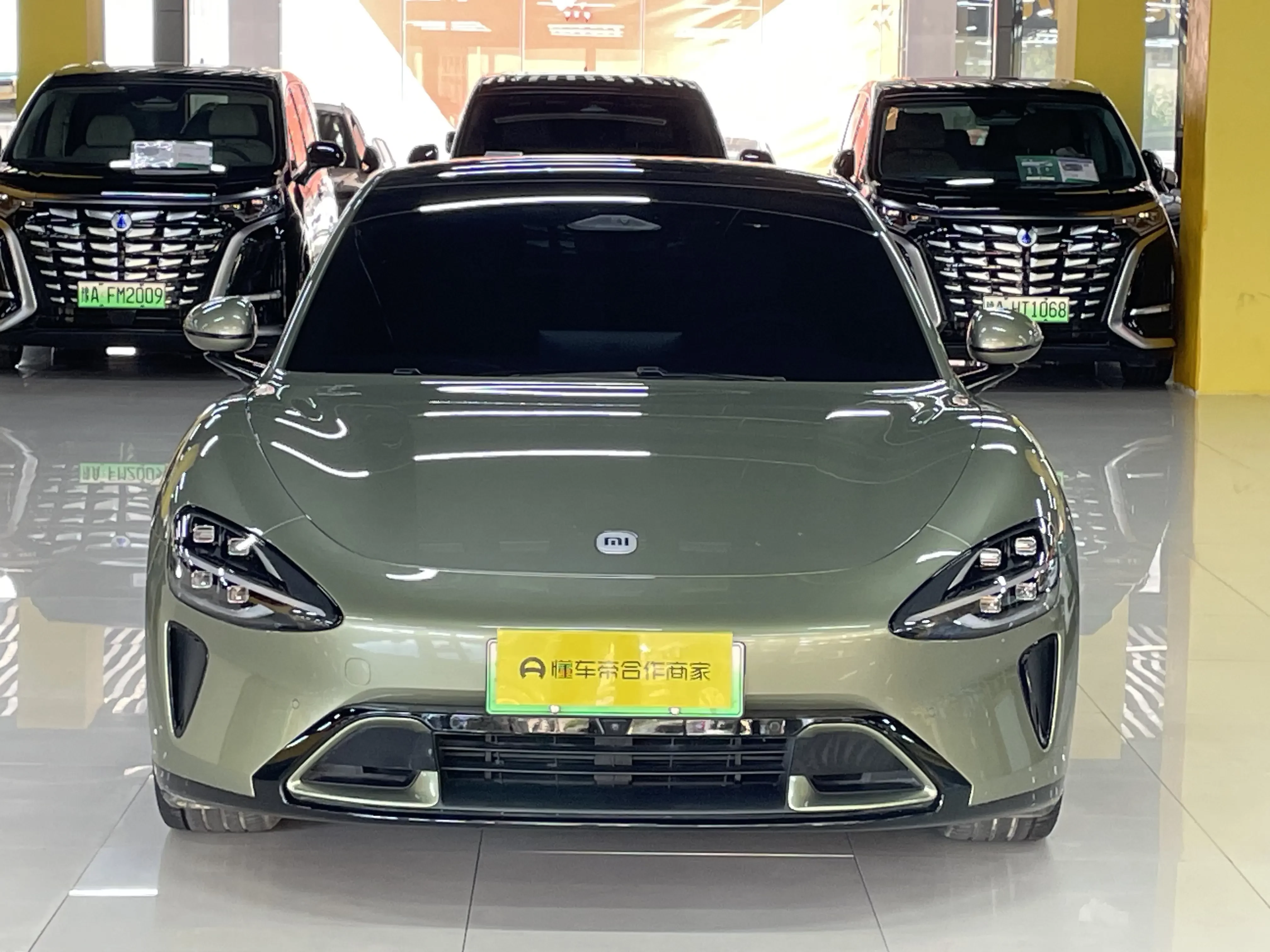 Xiaomi car Xiaomi SU7  из Китая