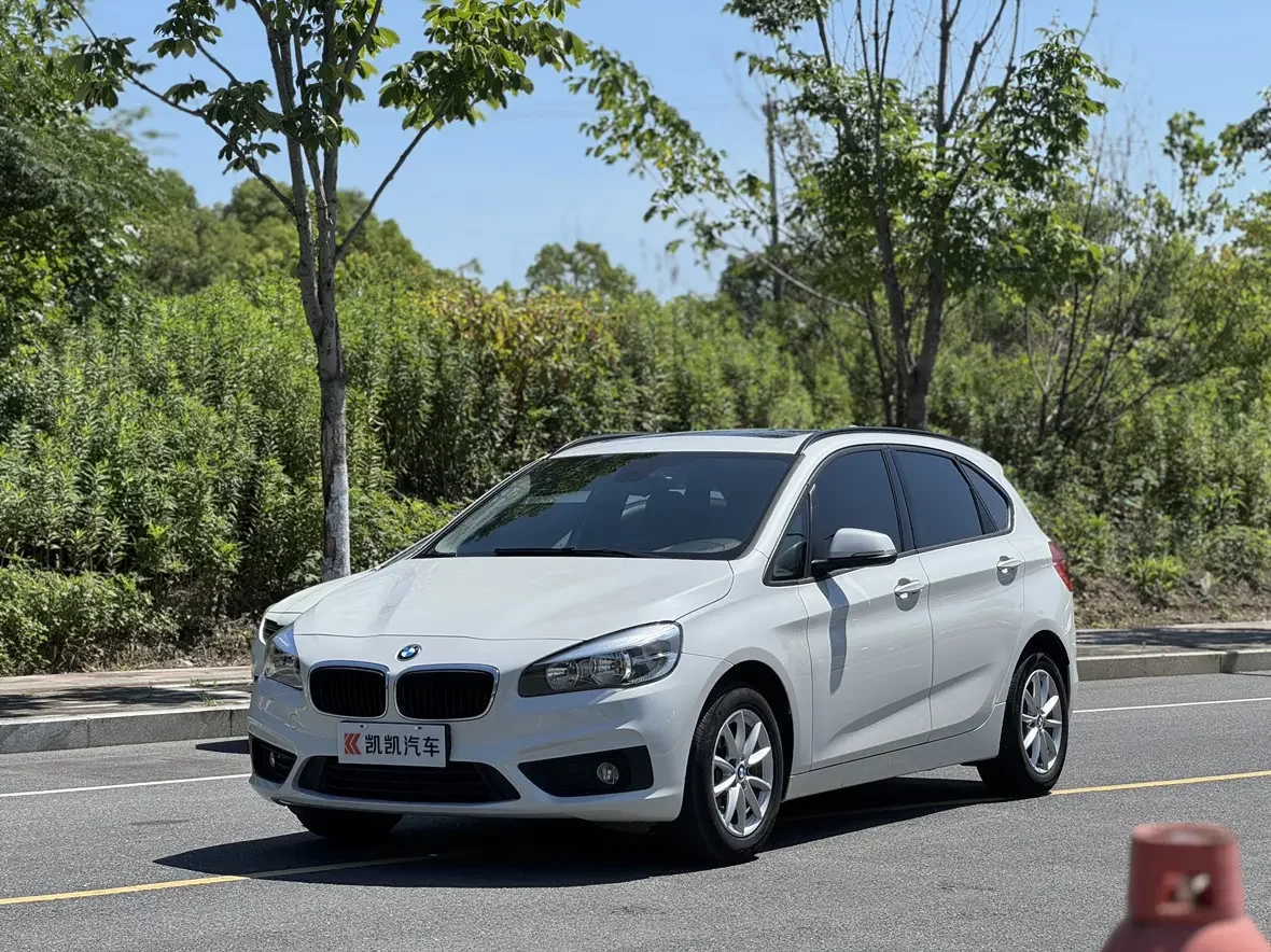 BMW 2 Series Active Tourer  из Китая