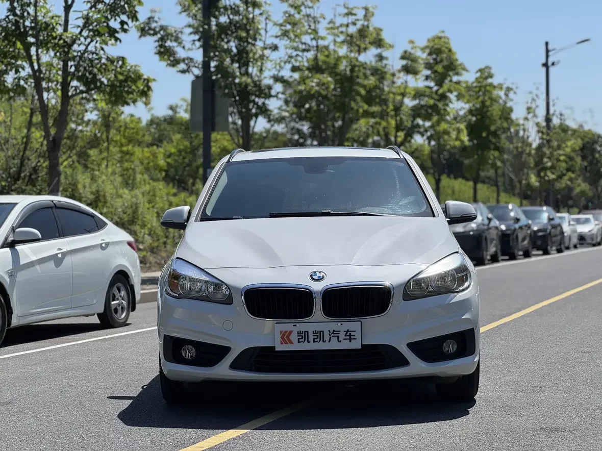 BMW 2 Series Active Tourer  из Китая