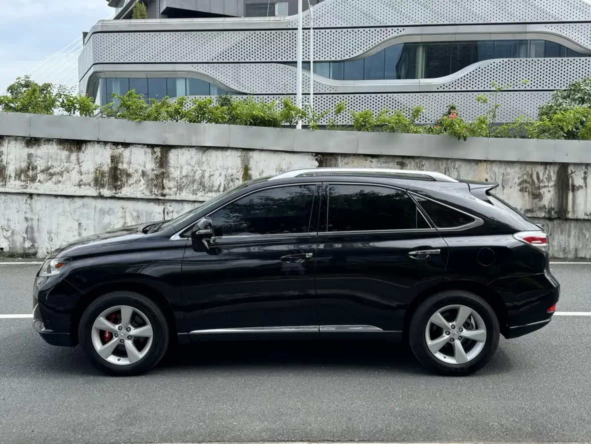 Lexus RX Classic