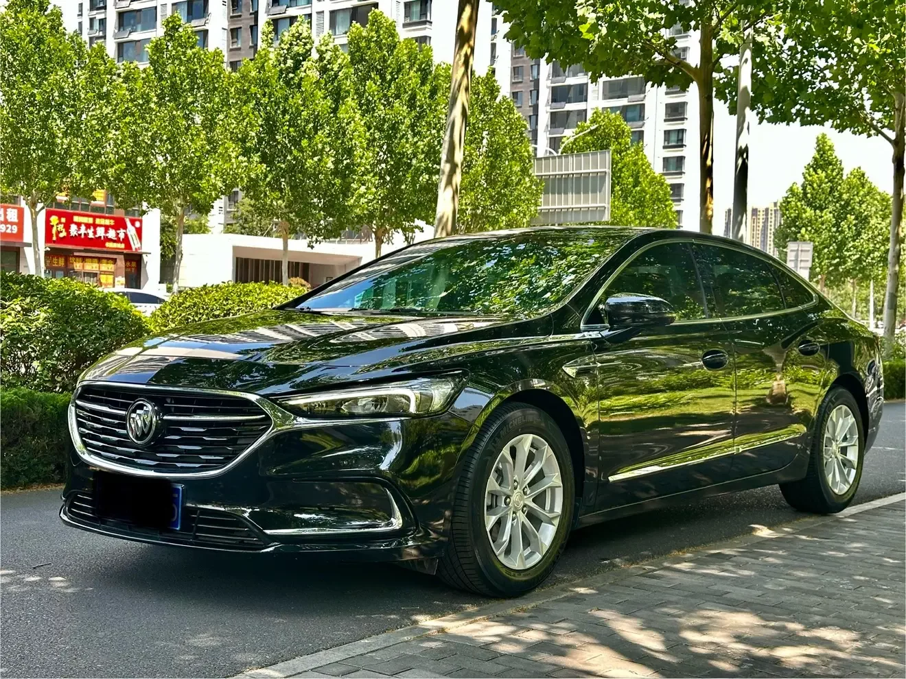 Buick LaCrosse  из Китая