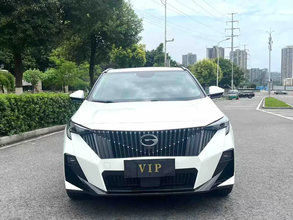 GAC Trumpchi GS3  из Китая