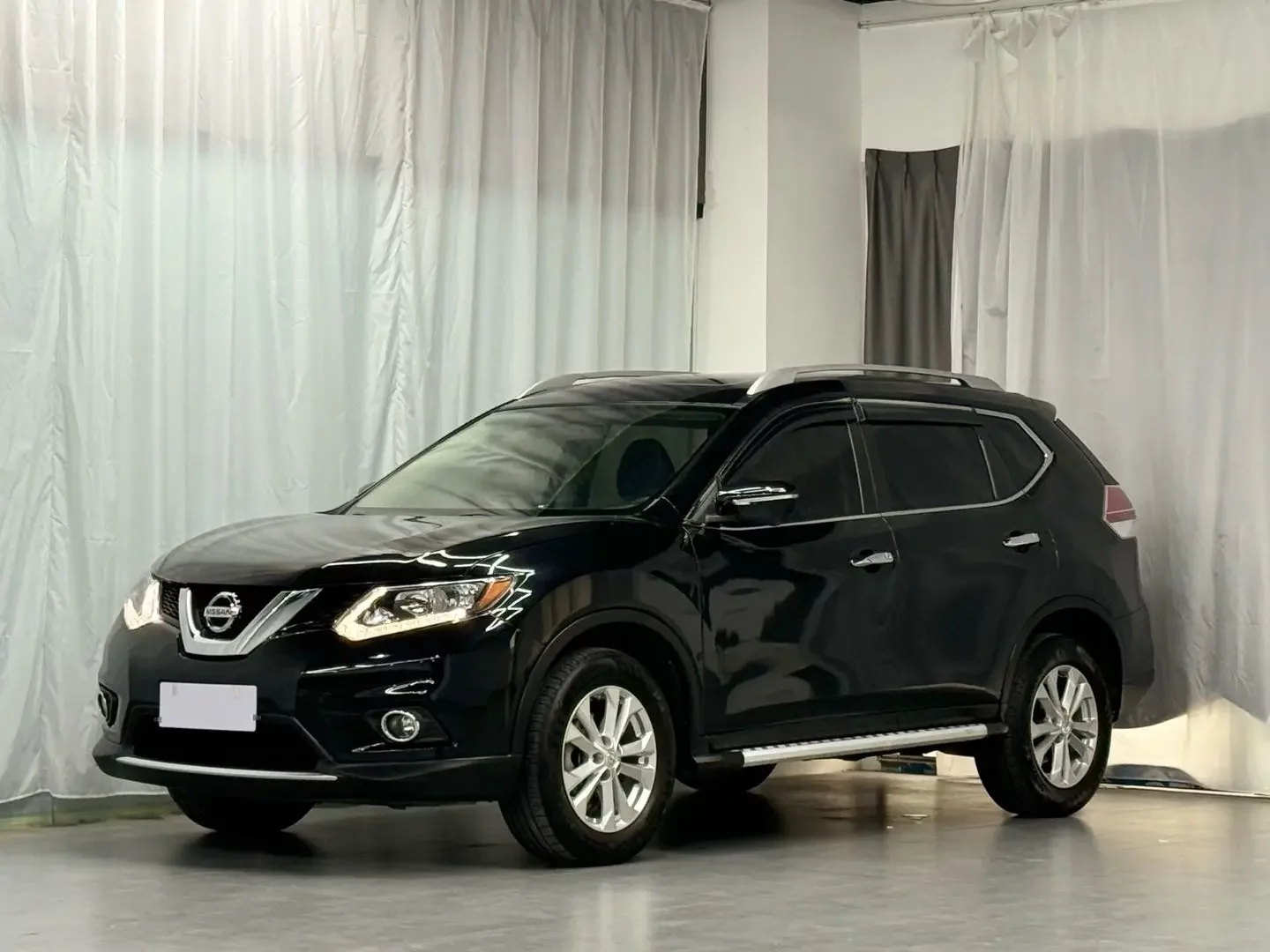 Nissan X-Trail (Qijun)  из Китая
