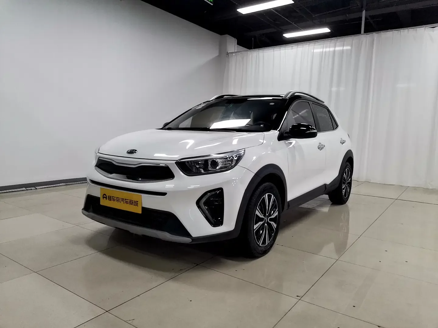 Kia KX1 (Yipao)  из Китая