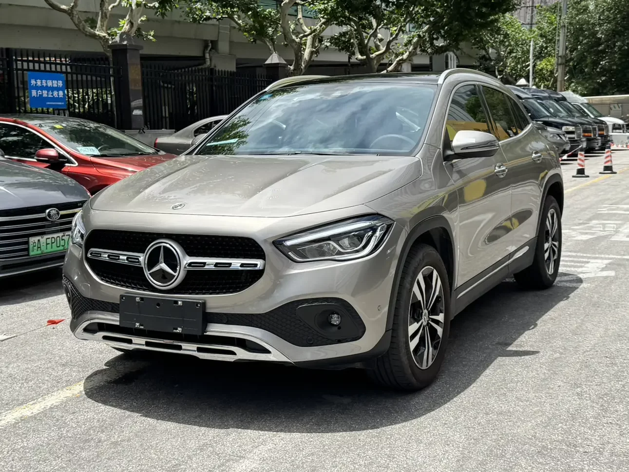 Mercedes-Benz GLA