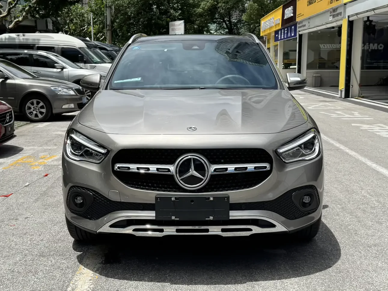 Mercedes-Benz GLA