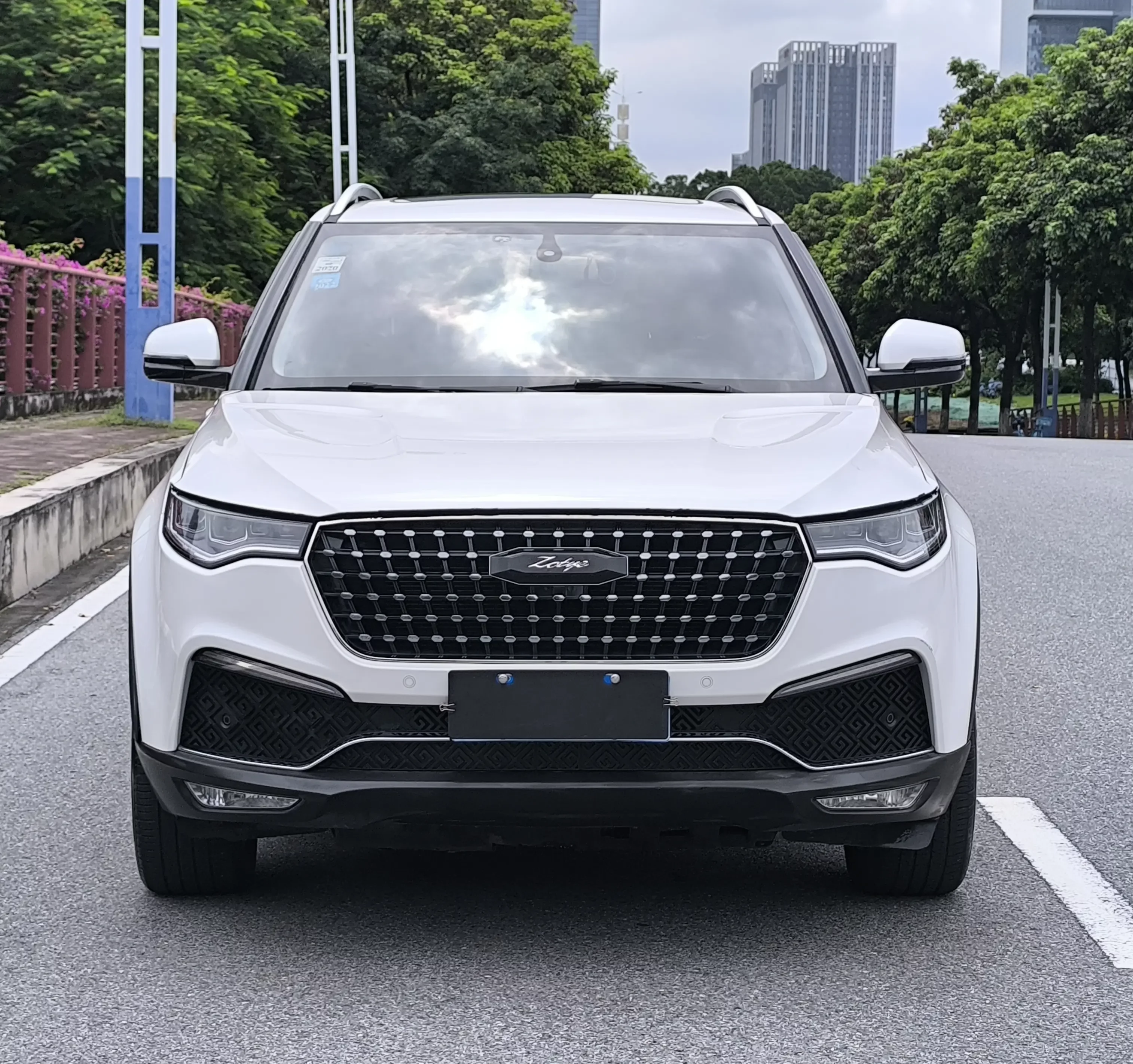 Zotye T700  из Китая
