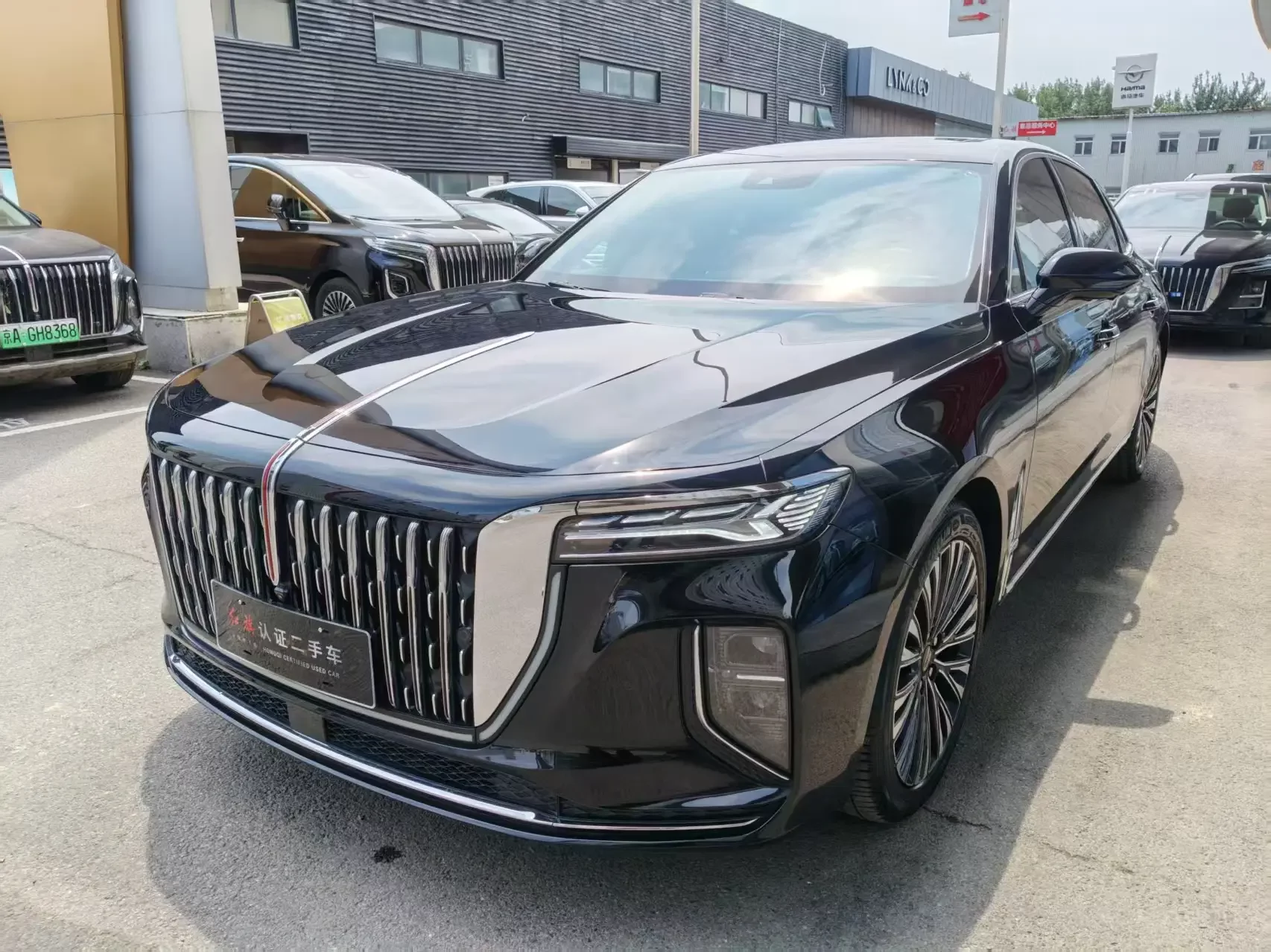 Hongqi H9  из Китая