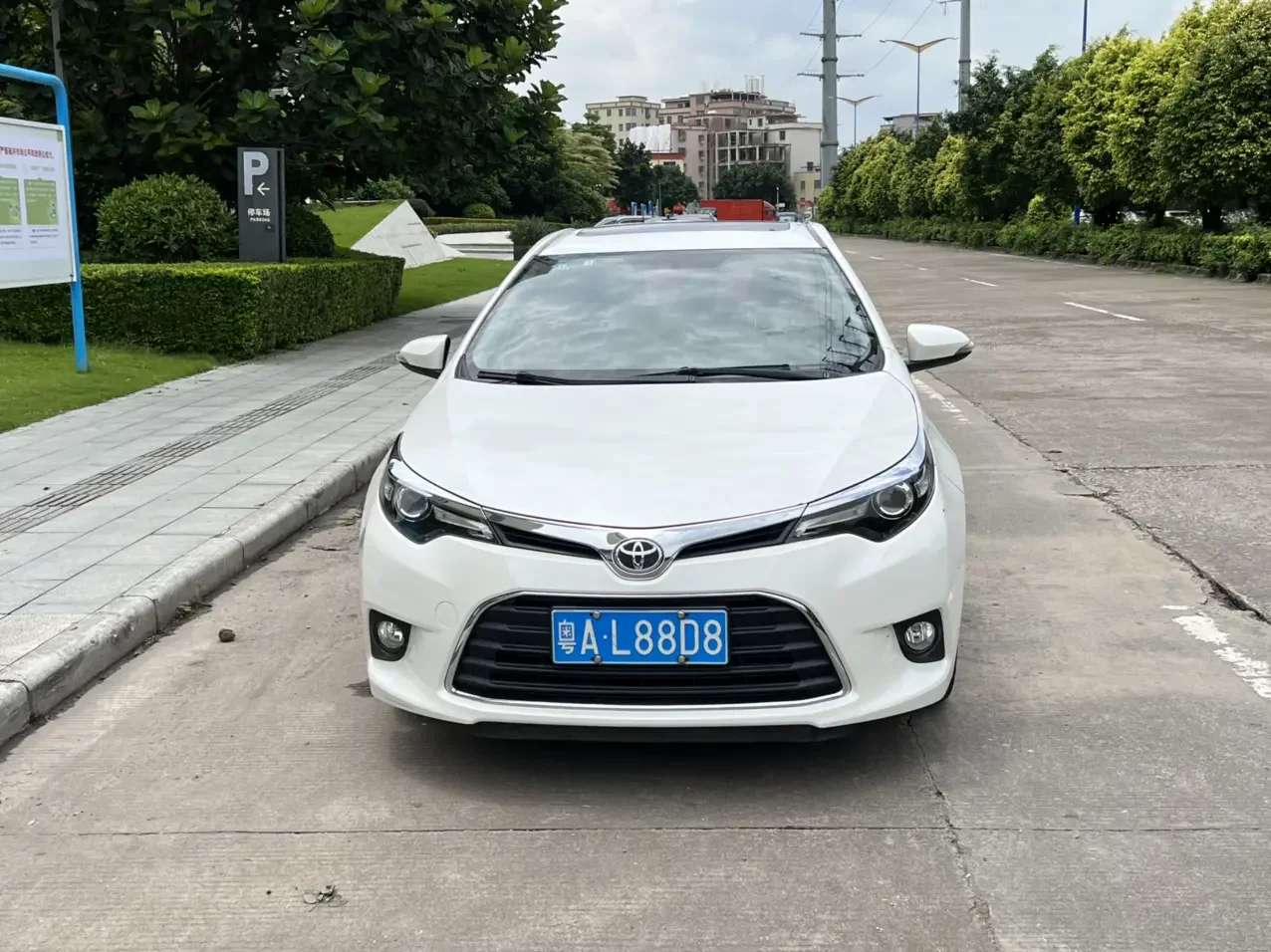 Toyota Levin (Lei Ling)  из Китая