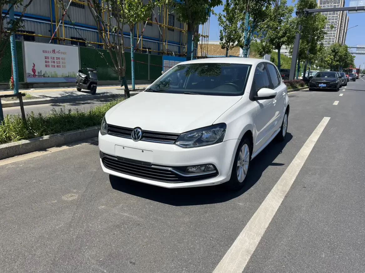 Volkswagen Polo  из Китая