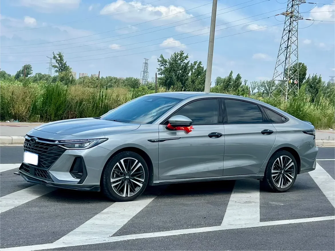 Chery Arrizo 8