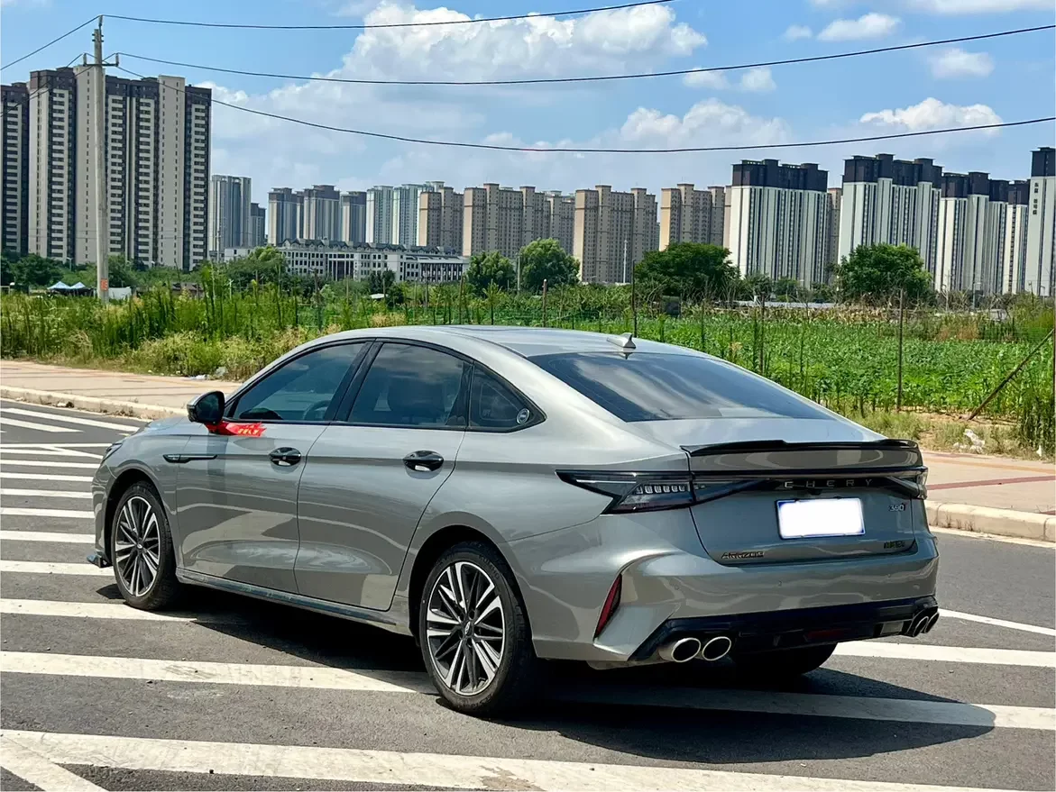 Chery Arrizo 8
