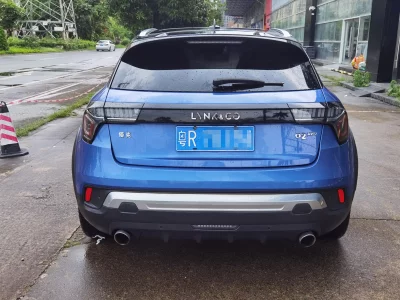 Lynk & Co 02