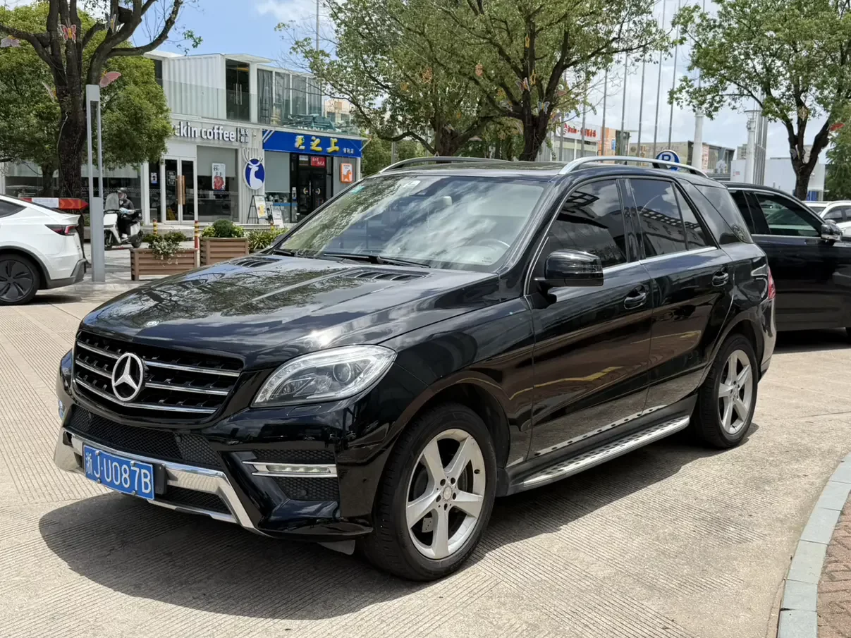 Mercedes-Benz M Class