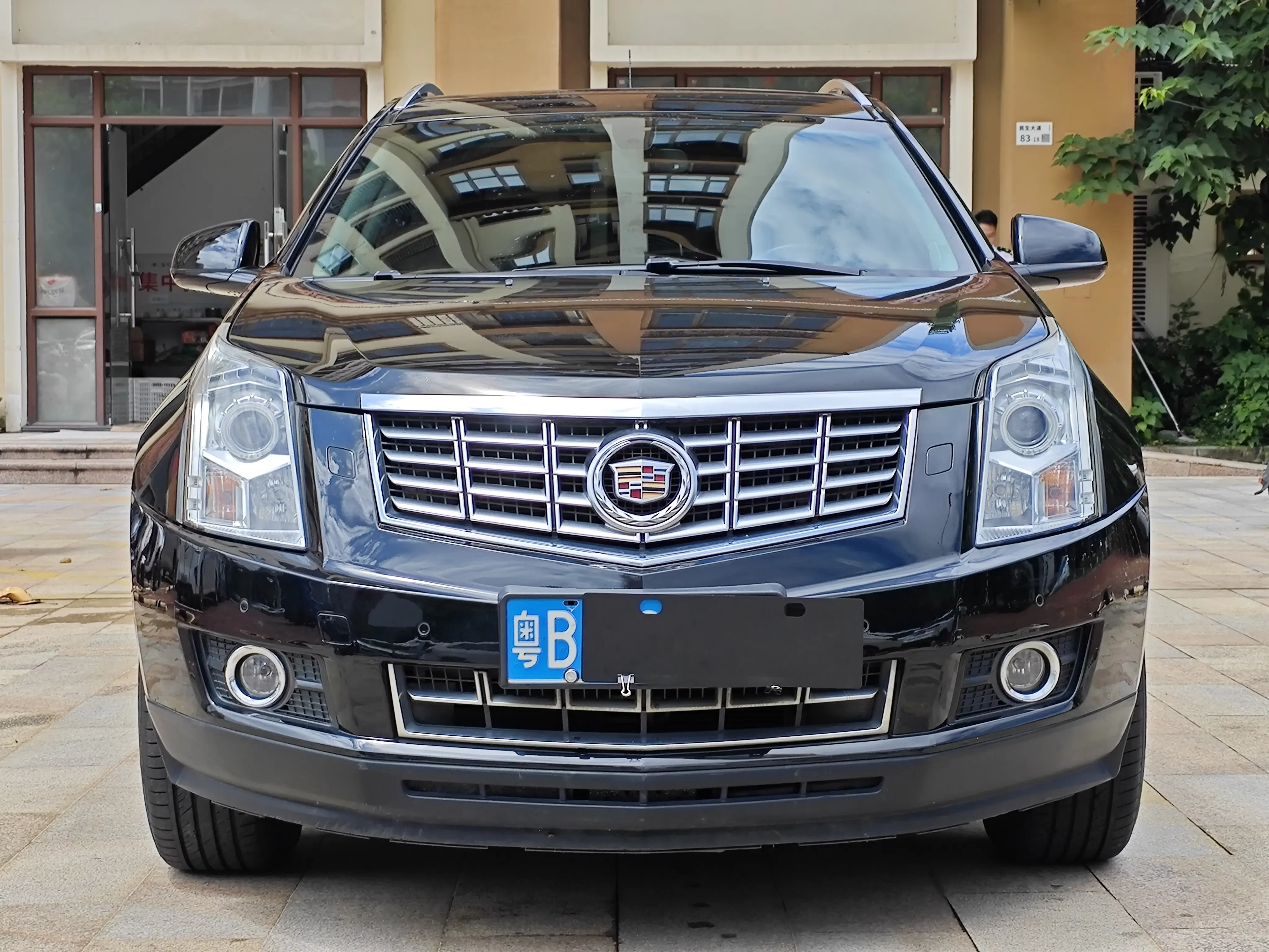 Cadillac SRX