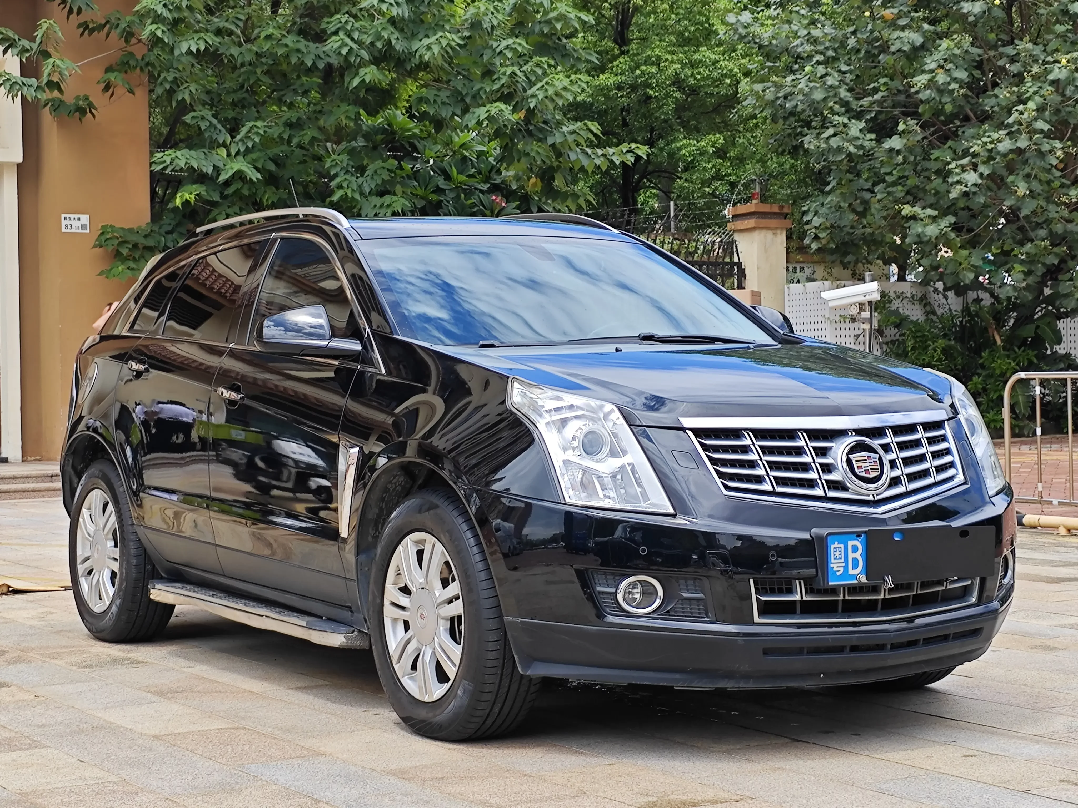 Cadillac SRX