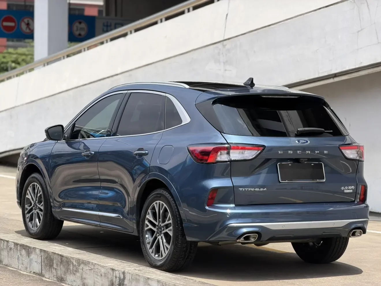 Ford Escape