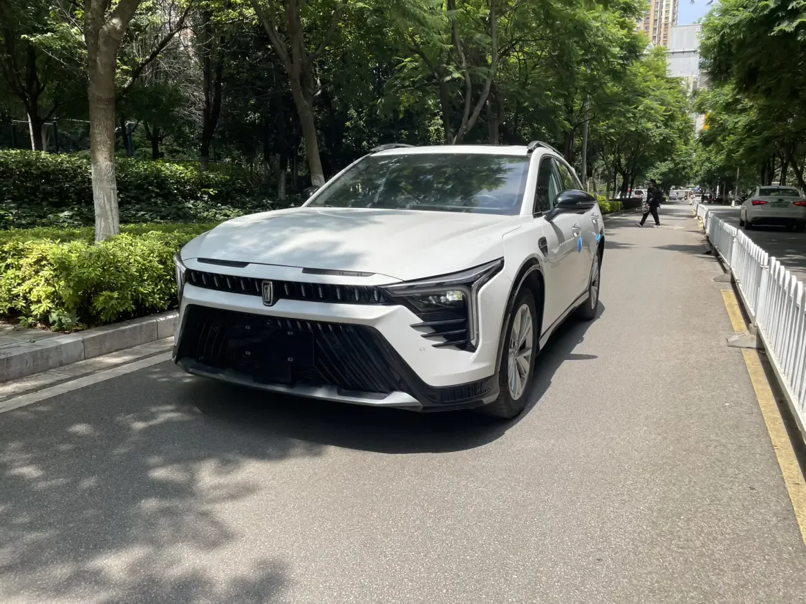 FAW Bestune B70S (Besturn B70S)  из Китая