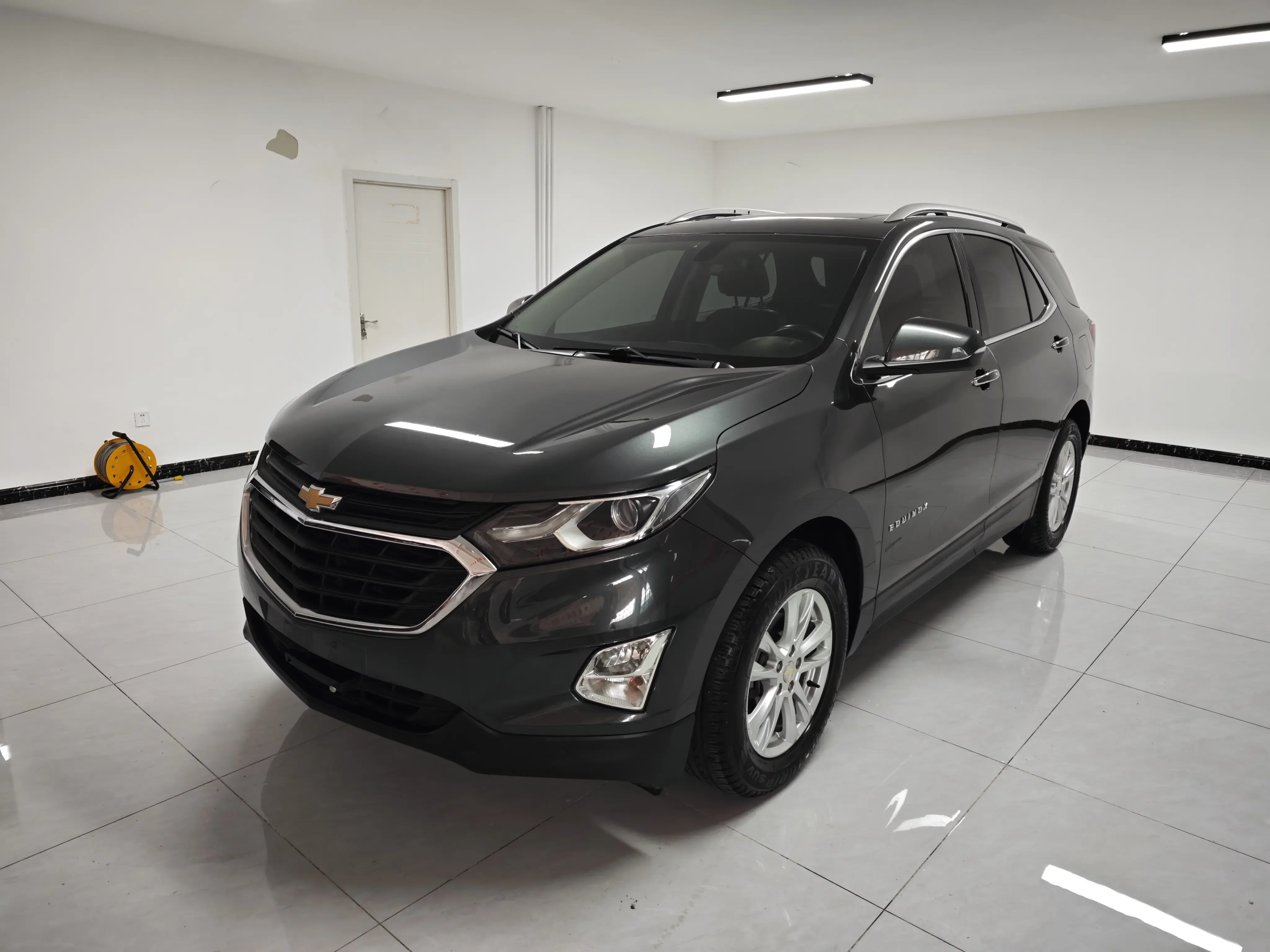 Chevrolet Equinox (explorer)  из Китая