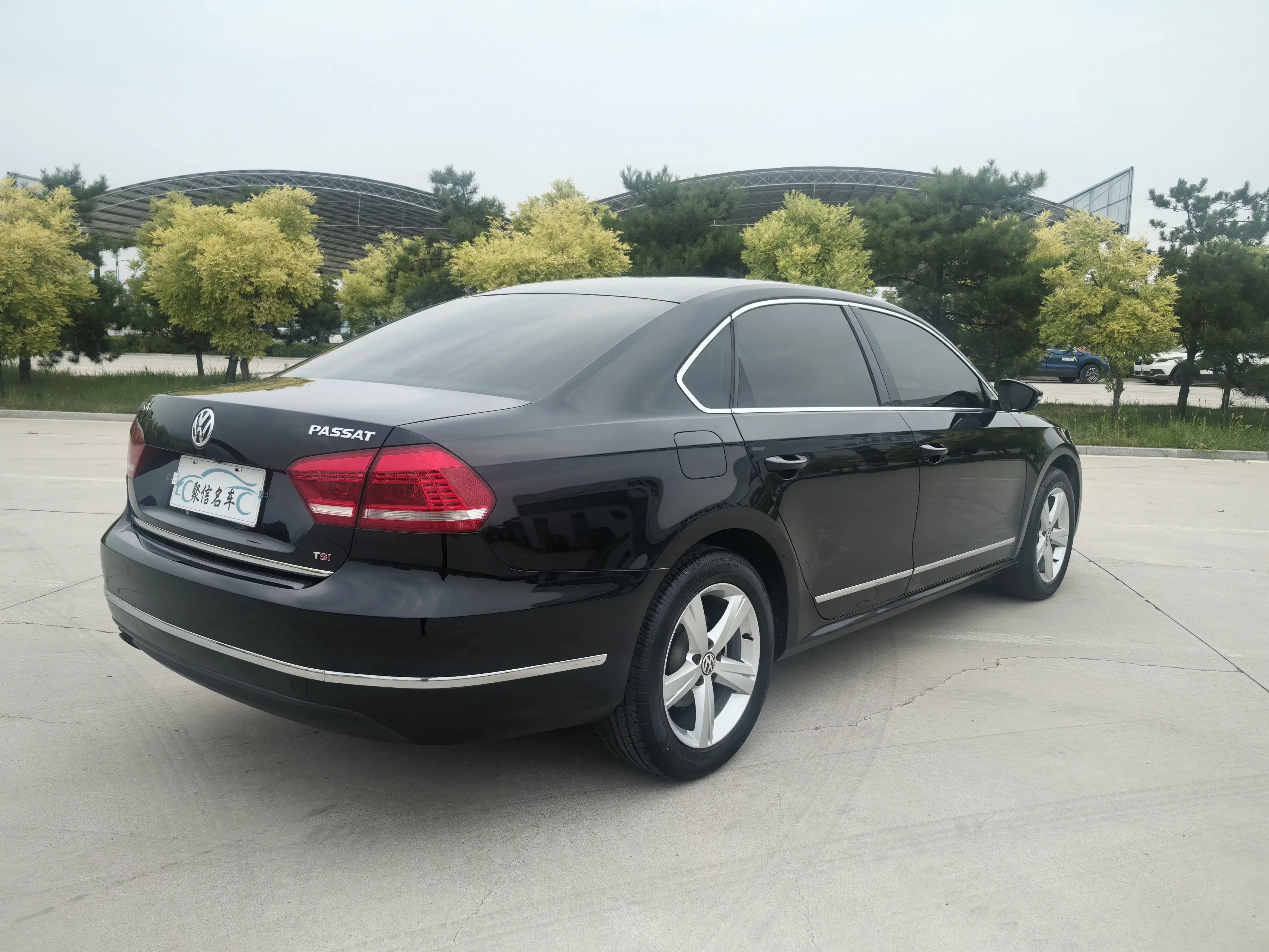 Volkswagen Passat  из Китая