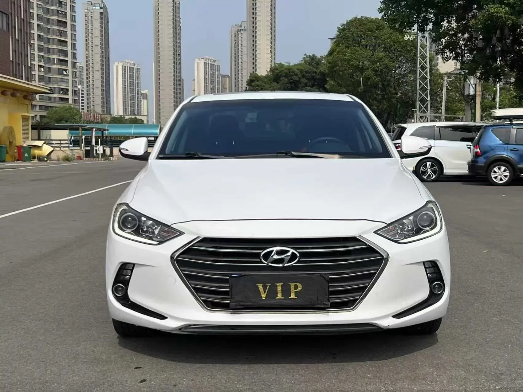 Hyundai lead