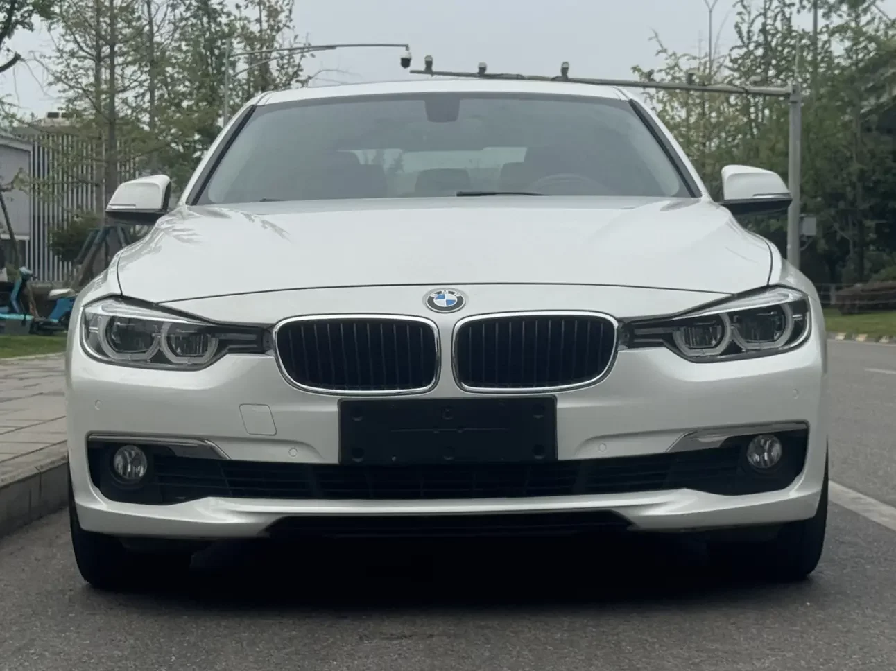 BMW 3 Series  из Китая