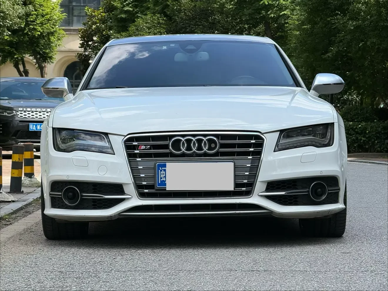 Audi S7  из Китая
