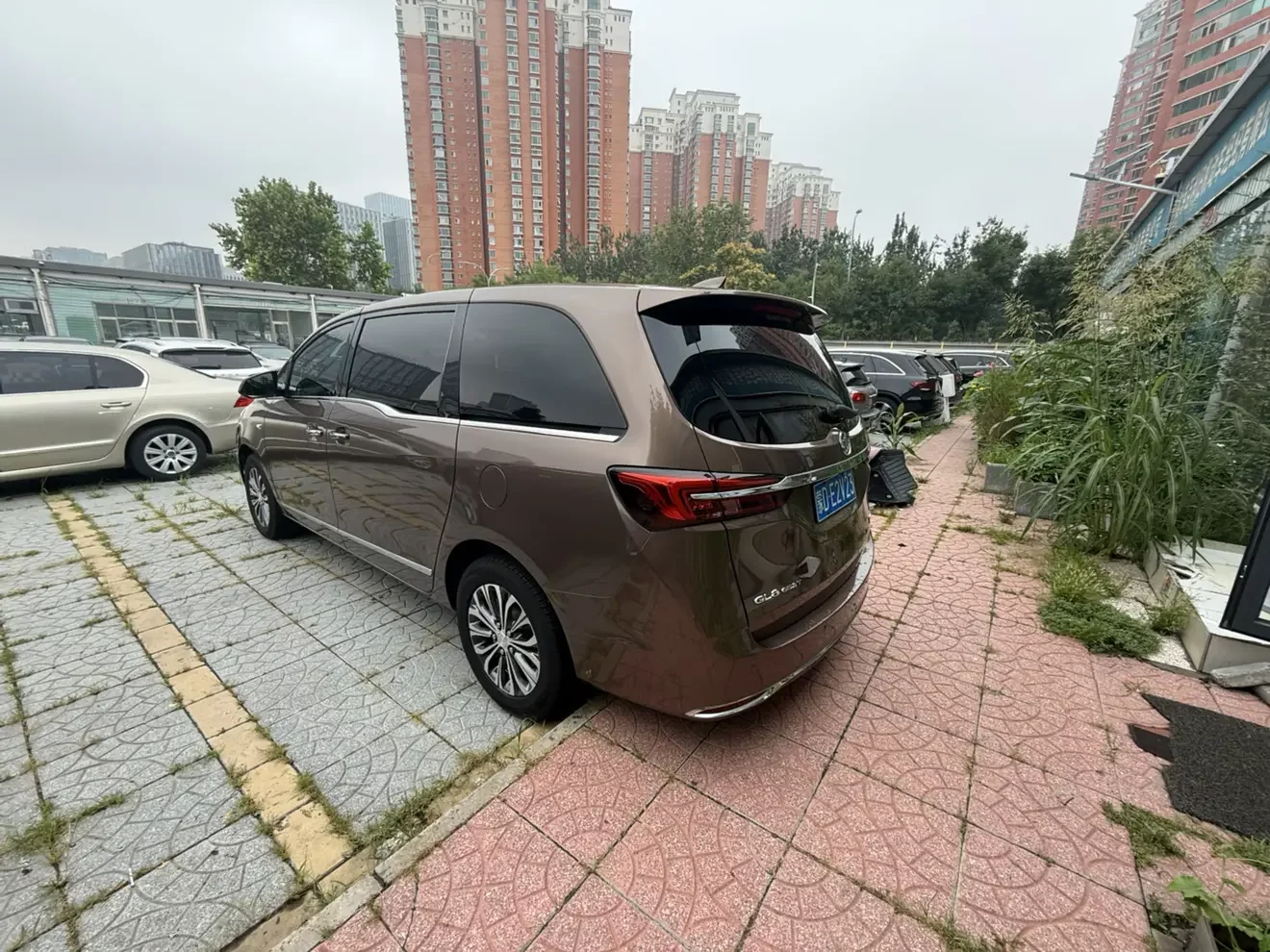 Buick GL8