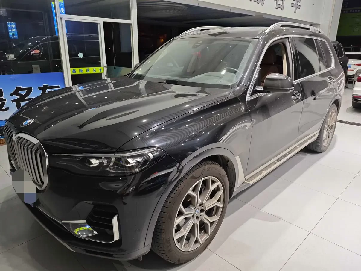 BMW X7  из Китая