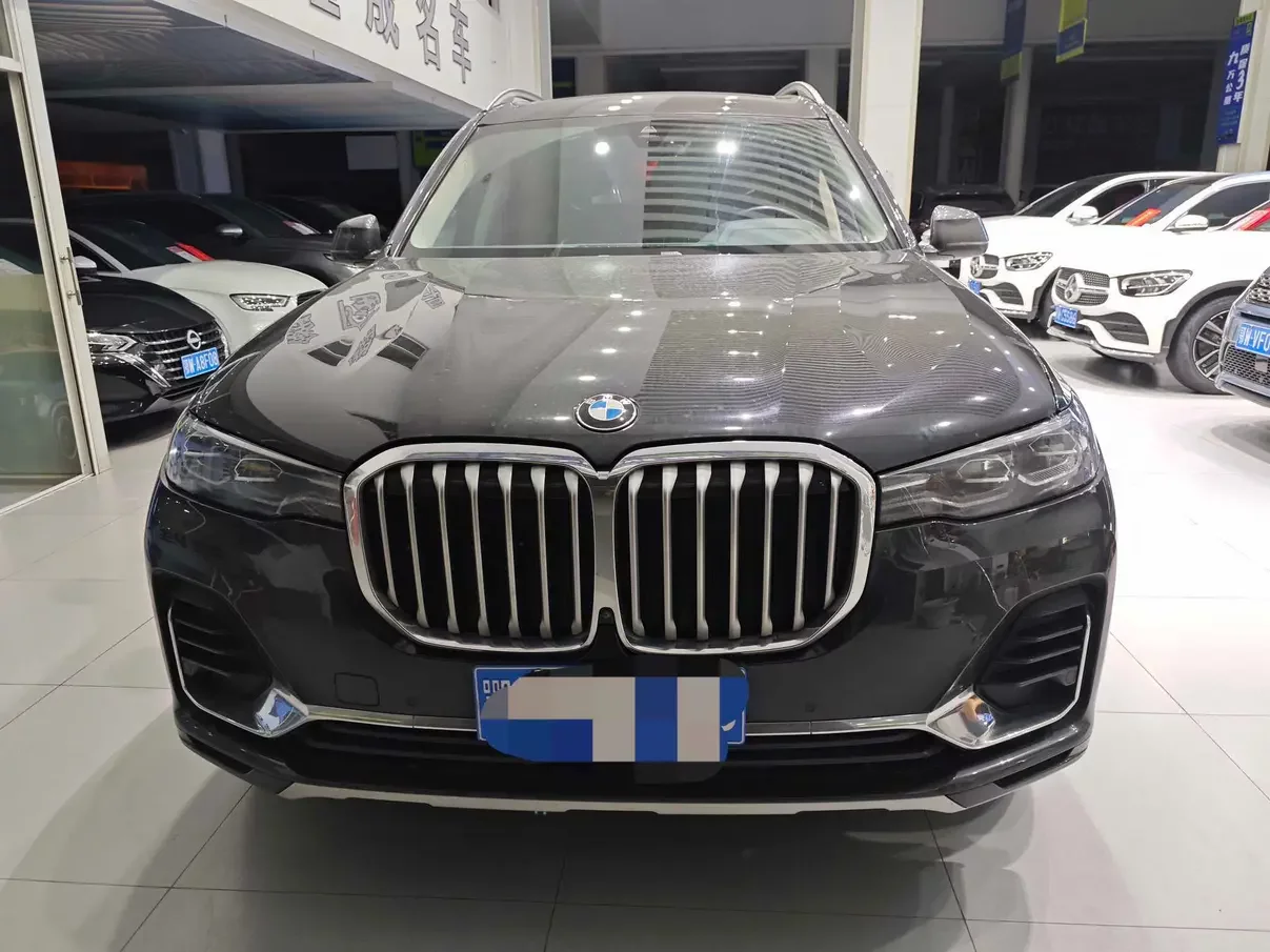 BMW X7  из Китая