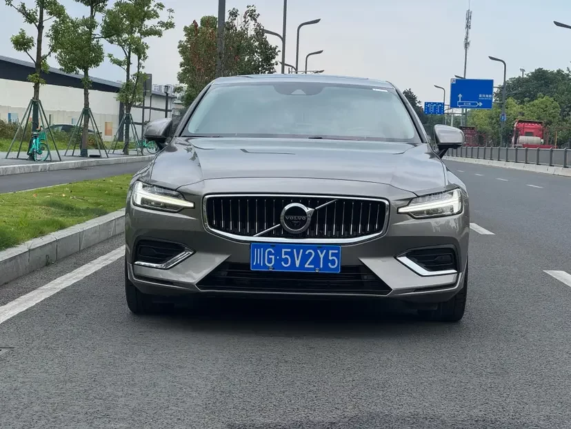 Volvo S60