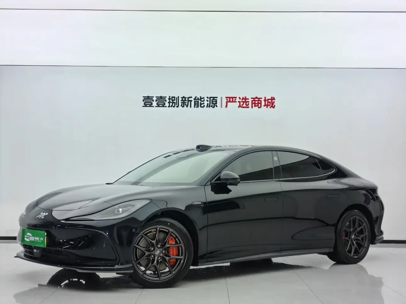 Zhiji L6  из Китая