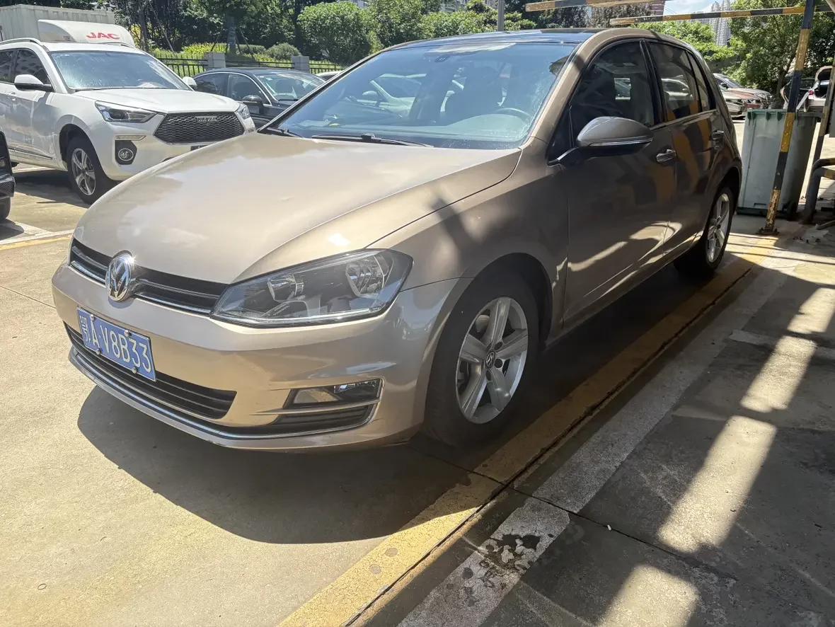 Volkswagen golf