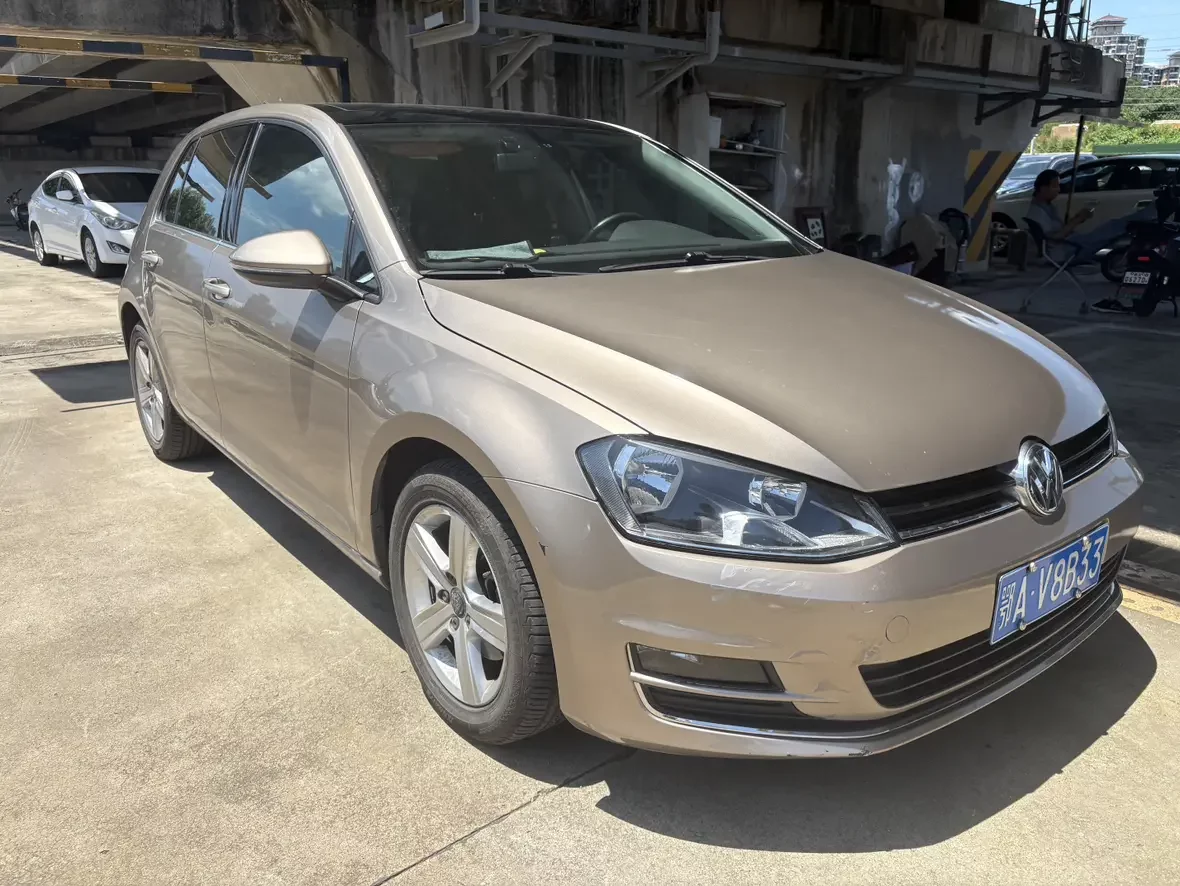 Volkswagen golf