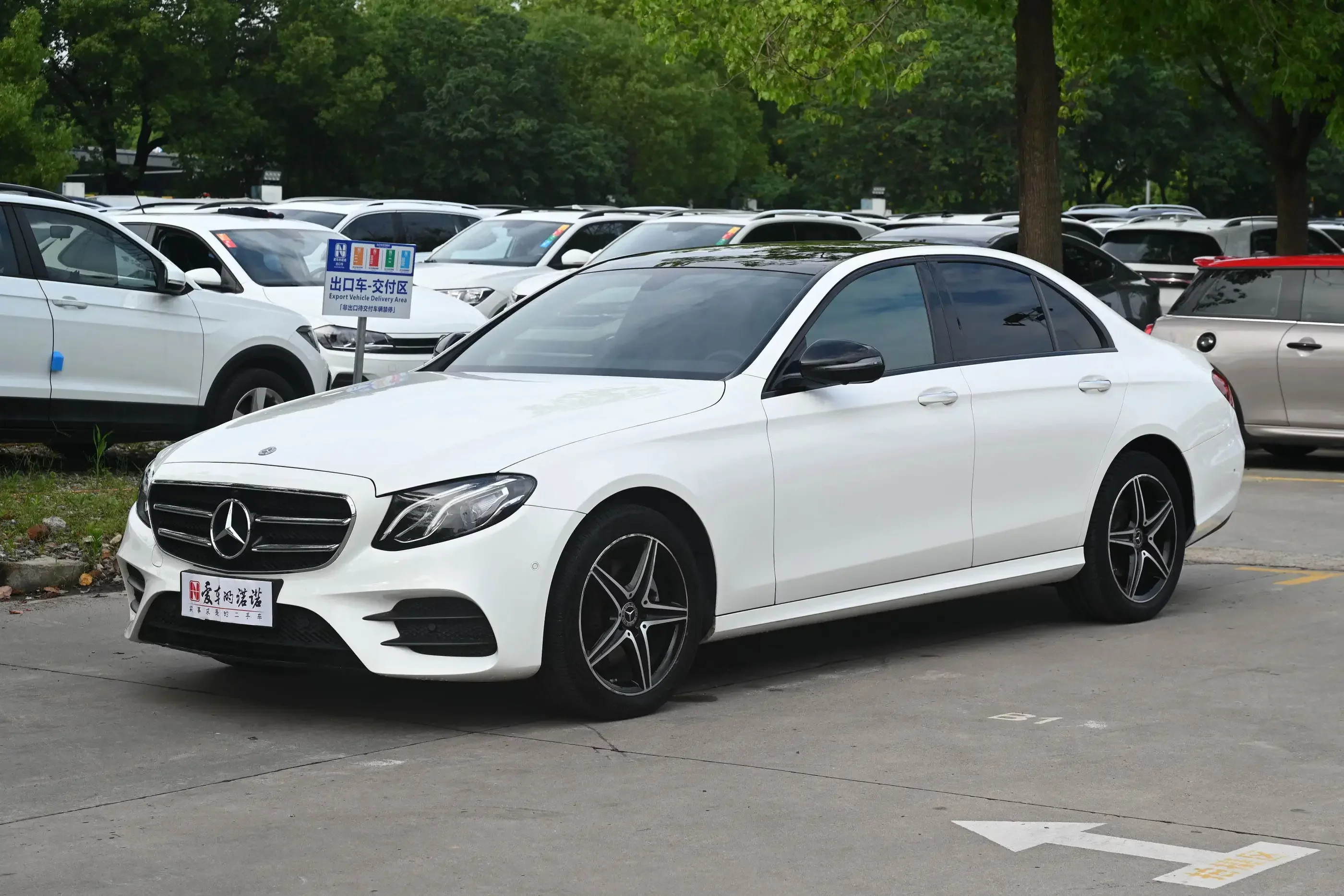 Mercedes-Benz E-Class  из Китая
