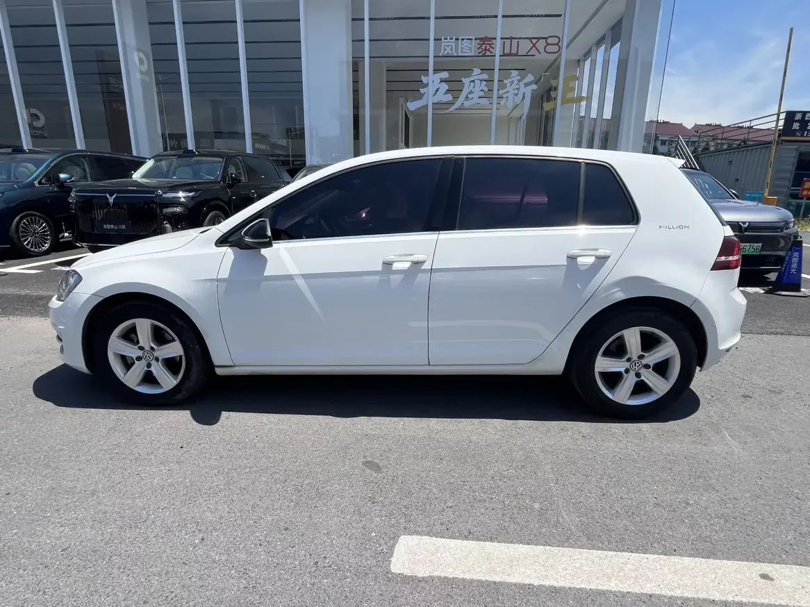 Volkswagen golf