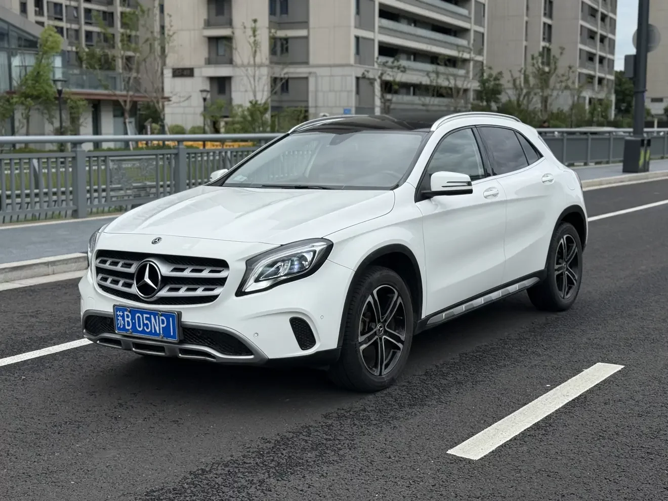 Mercedes-Benz GLA
