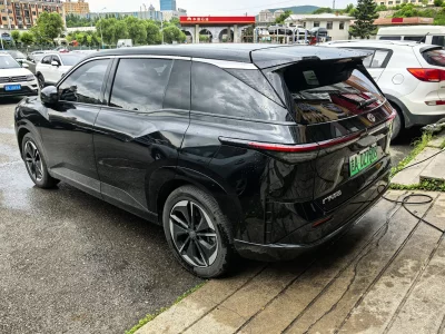 Toyota Bozhi 3X